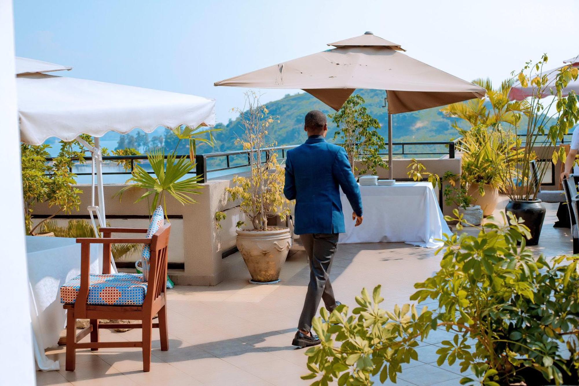 Kivu Hilltop View Resort Gisenyi Buitenkant foto